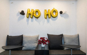 Non Num Poshtel
