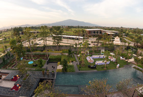 North Hill City Resort