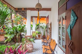 Pao Come Boutique House