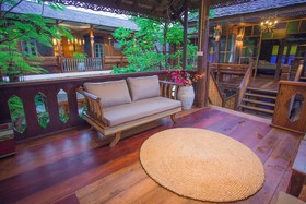 Pao Come Boutique House
