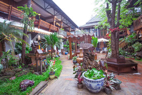 Pao Come Boutique House