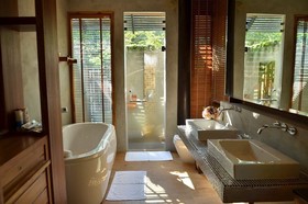 Papae 32 KM Coffee Hill & Resort