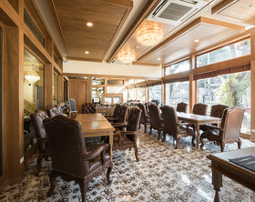 Peak Nimman Prestige Hotel
