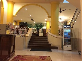 People Place Hotel 2