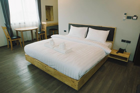 Peppery Hills Hotel