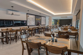 Peppery Hills Hotel
