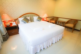 Phoothawee House