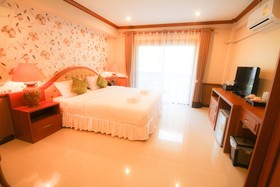 Phoothawee House