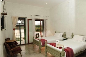 Phu-Anna Eco House