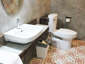 Phu-Anna Eco House