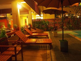 Phusiri Place