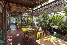 ASIA HOTELS GROUP POONPETCH CHIANG MAI