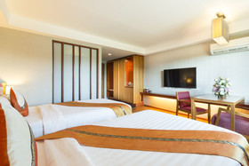 ASIA HOTELS GROUP POONPETCH CHIANG MAI
