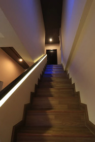 Porwa House