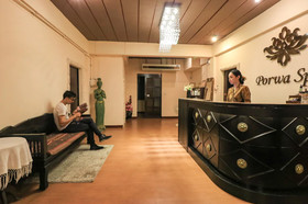 Porwa House