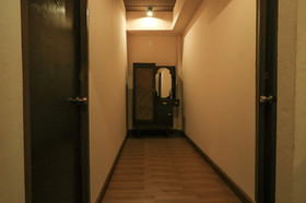 Porwa House
