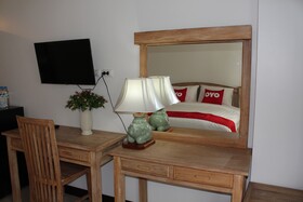 Premium The Family Hotel by Oyo