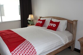 Premium The Family Hotel by Oyo