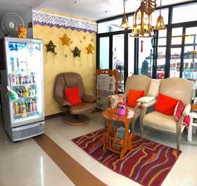 Puwanon Place