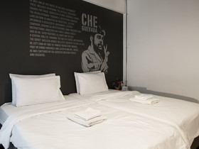 Pyur Otel