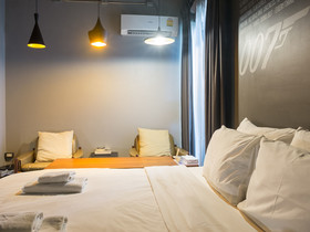 Pyur Otel