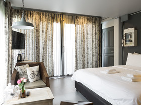 Pyur Otel