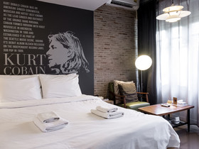 Pyur Otel