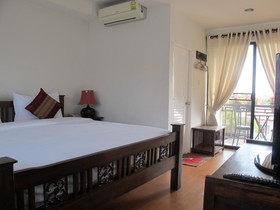Rachamankha Flora House