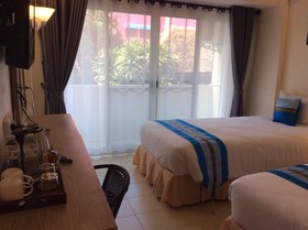Ratana Hotel