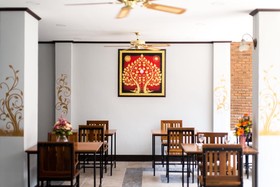 Ratana Hotel