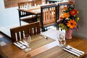 Ratana Hotel
