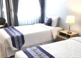 Ratana Hotel