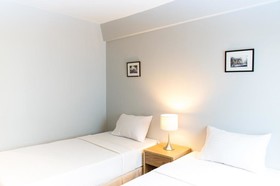 Ratana Hotel