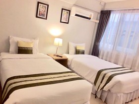 Ratana Hotel