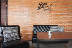 Raw Hostel