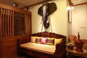 Rich Lanna House