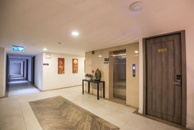Riverside Floral Inn
