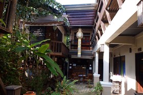 Sai Thong Guesthouse
