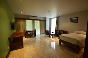 Sakorn Residence & Hotel