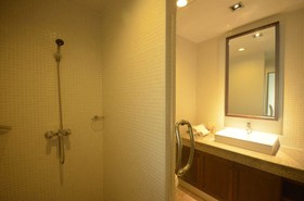 Sakorn Residence & Hotel