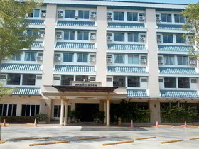 Sakulchai Place Hotel