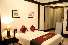 Sakulchai Place Hotel