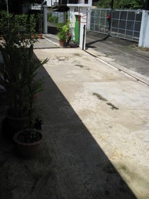 Sakura House