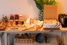 Salee Boutique Hotel