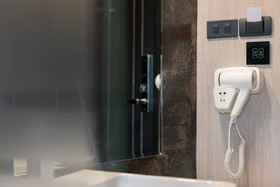 Salee Boutique Hotel