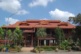 Sangthong Resort