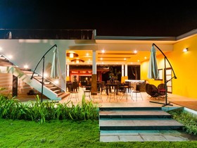 San Kam Phaeng Lake View Resort