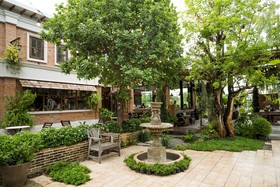 San Pareni Hotel