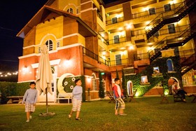 San Pareni Hotel