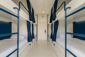 Shapel Hostel And Cafe
